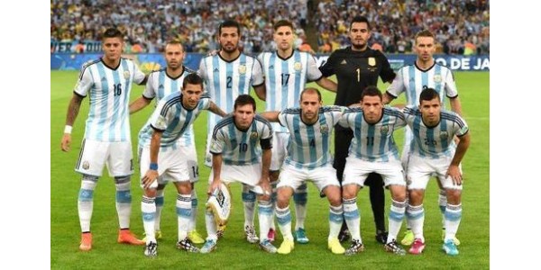 Lionel Messi pode seguir a seleção nacional na Copa América